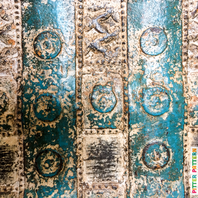 Pitter Pattern 17 free textures that can help your designs kick ass - Pitter Pattern